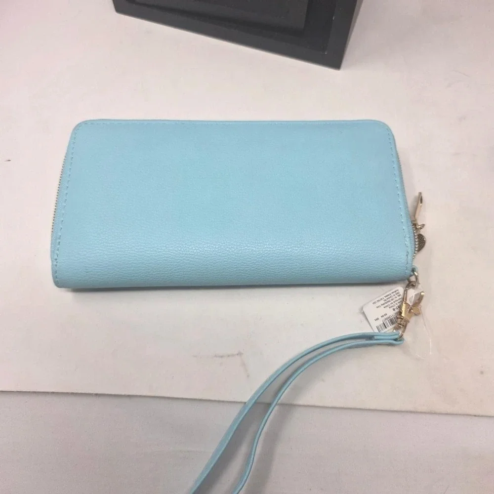 Claire's hot girl energy wallet